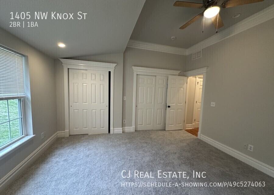 1405 Nw Knox St - Photo 7 of 11