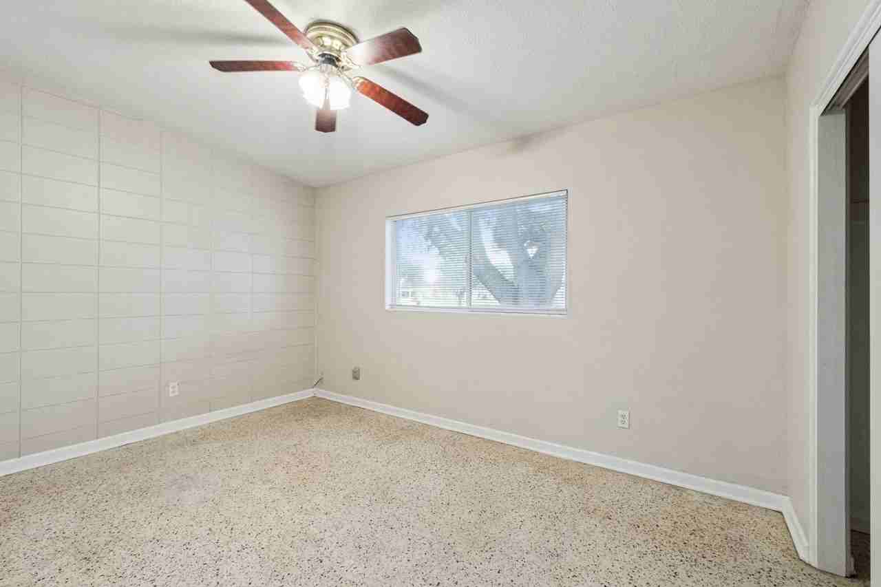 1416 Beatrice Dr - Photo 7 of 9