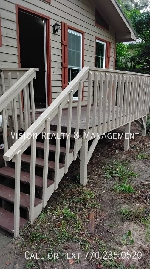155 Pine Hill Dr - Photo 2 of 2