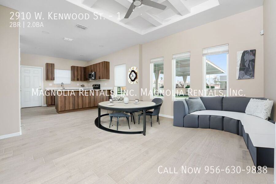 2910 W Kenwood St #1 - Photo 2 of 7