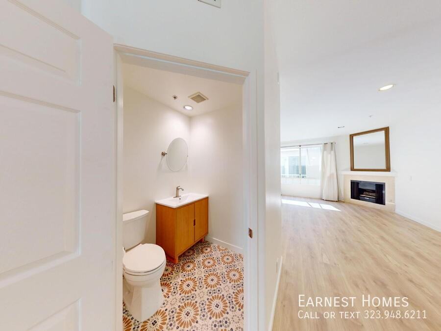 18347 Saticoy St #31 - Photo 6 of 40