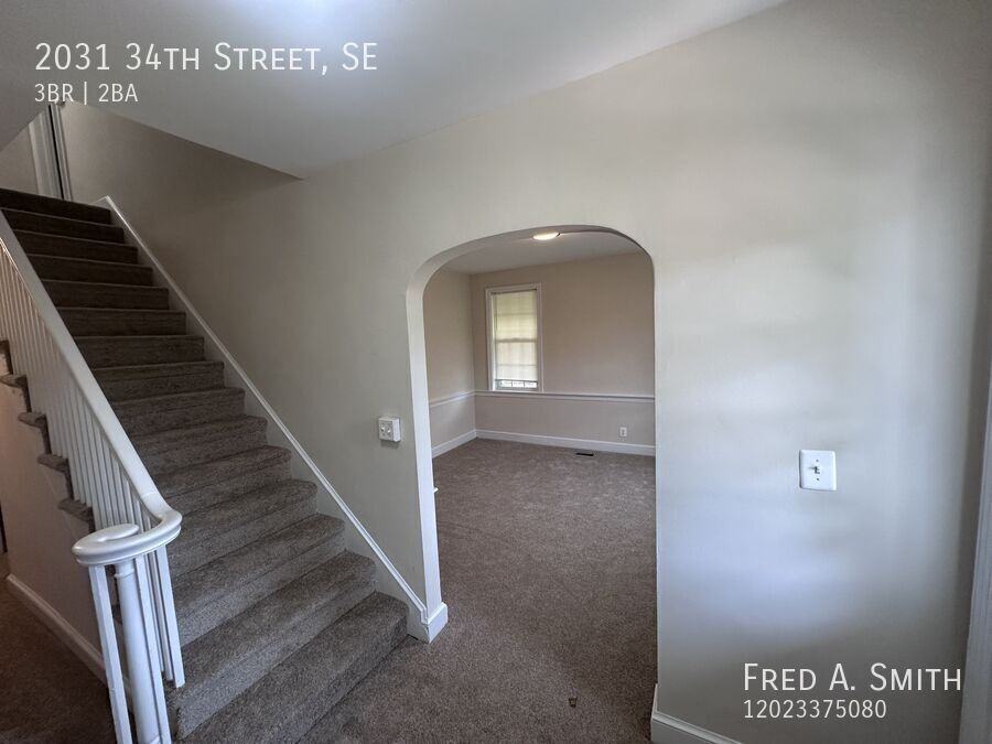 2031 34th St Se ##Se - Photo 3 of 32