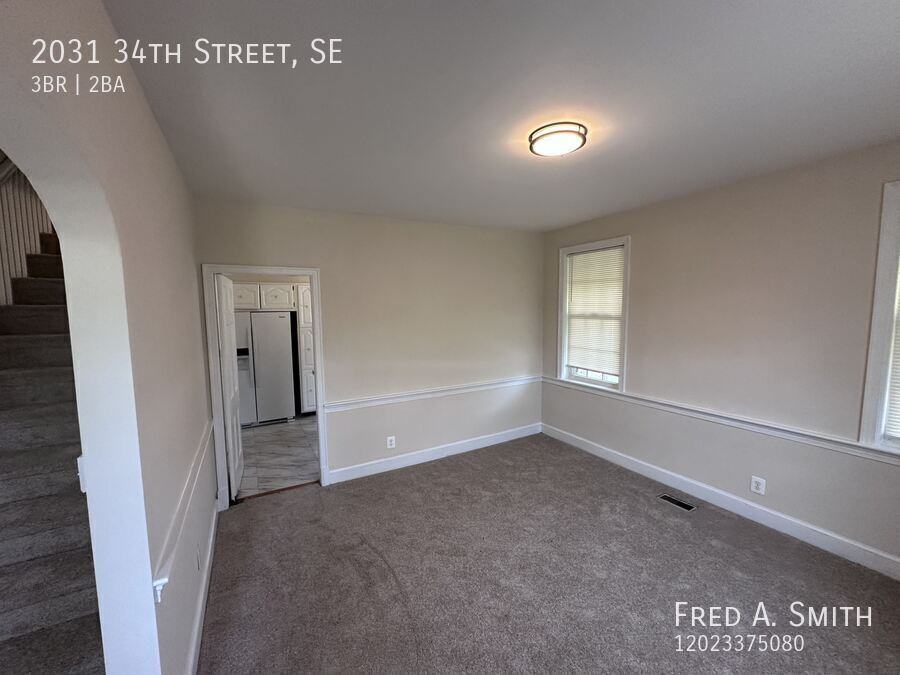 2031 34th St Se ##Se - Photo 6 of 32