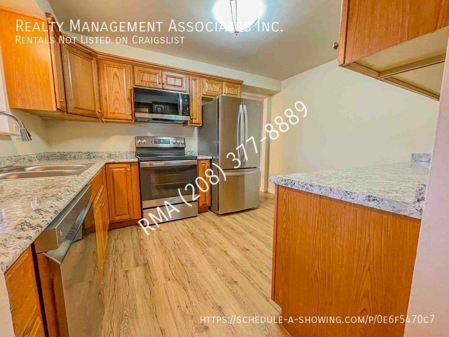 4820 N Wedge St - Photo 5 of 26