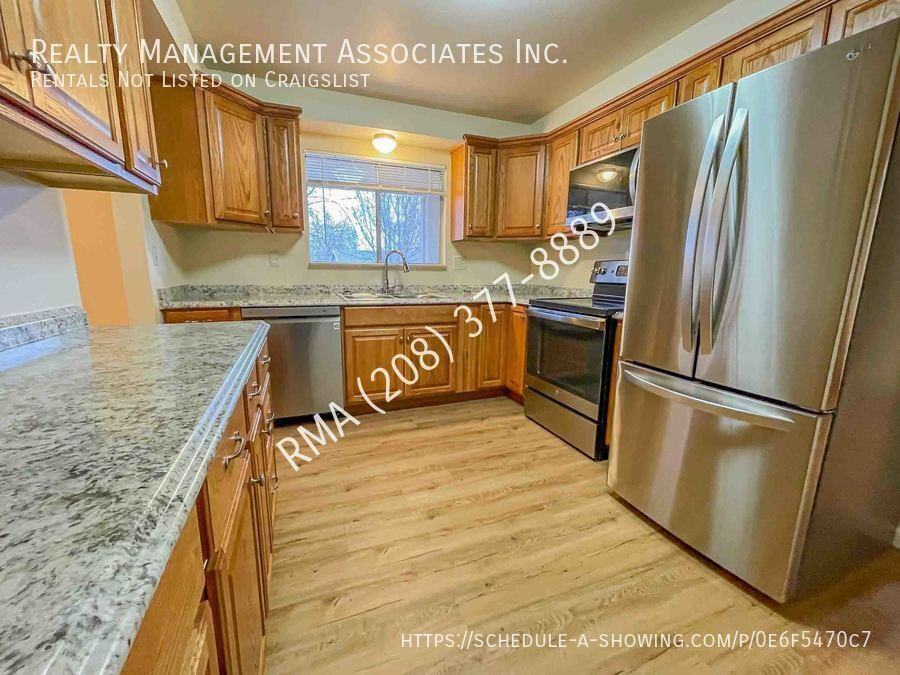 4820 N Wedge St - Photo 7 of 26