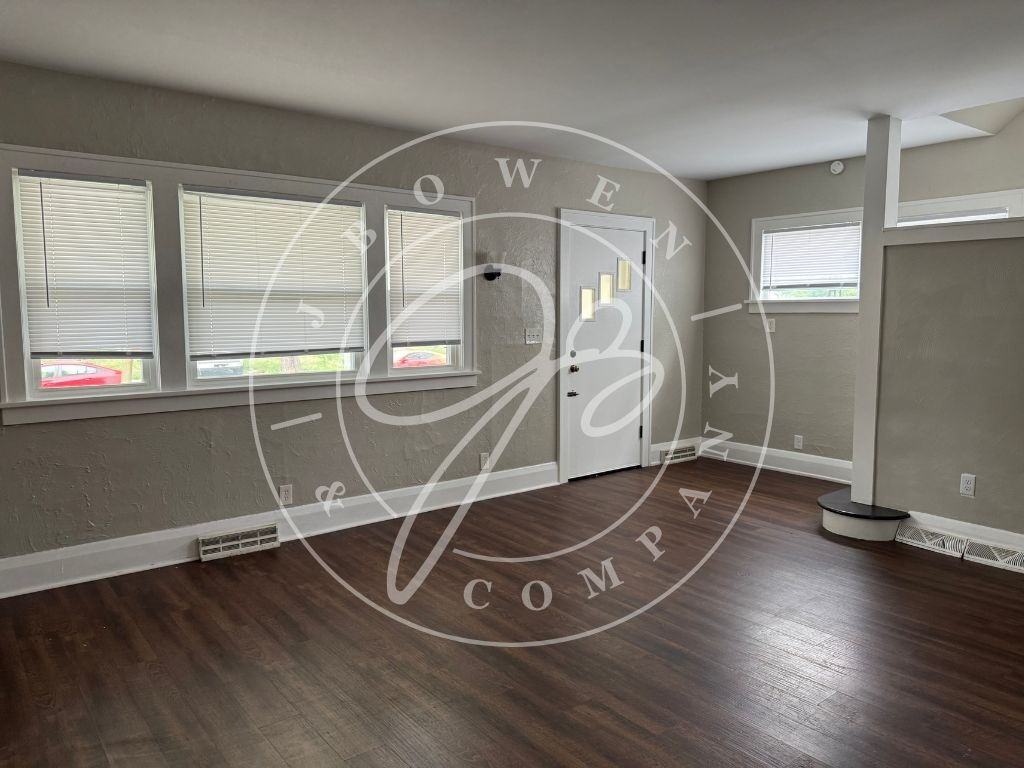 717 Ogden Ave - Photo 3 of 8