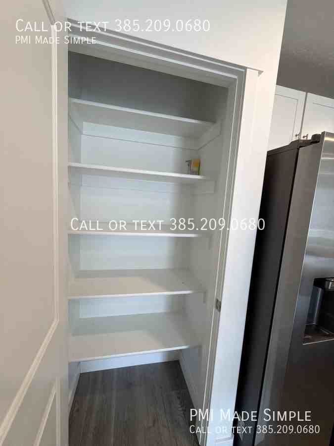 3901 S Buckland Dr - Photo 6 of 25