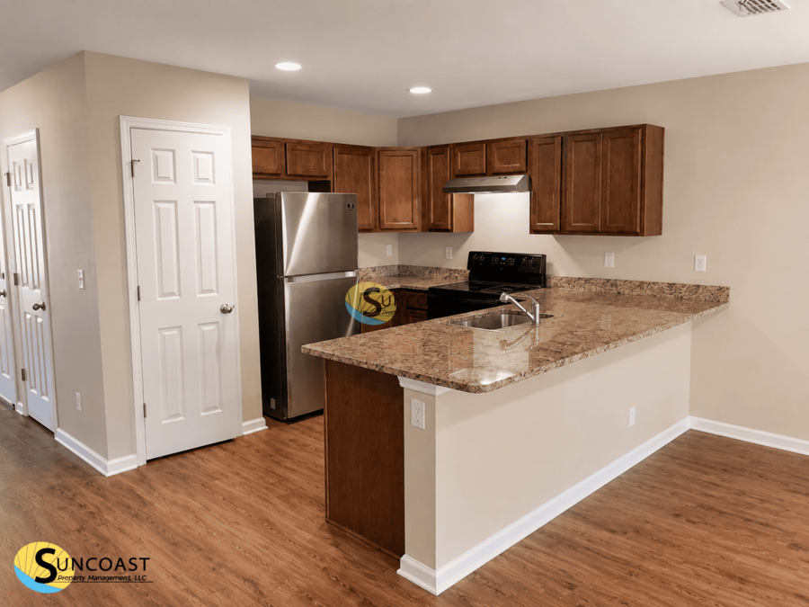 8406 Oden Ave - Photo 2 of 18