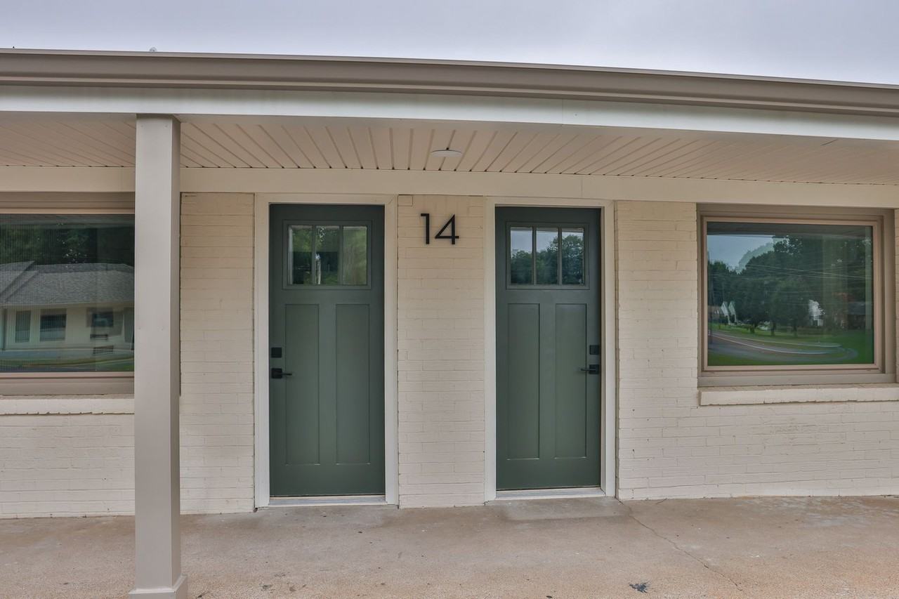 551 Elm St #14 - Photo 4 of 9