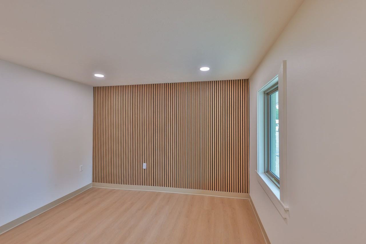 551 Elm St #11 - Photo 6 of 10