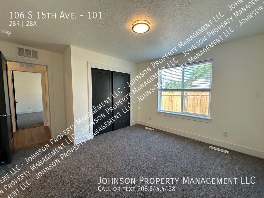 106 S 15th Ave #101 - Photo 7 of 15