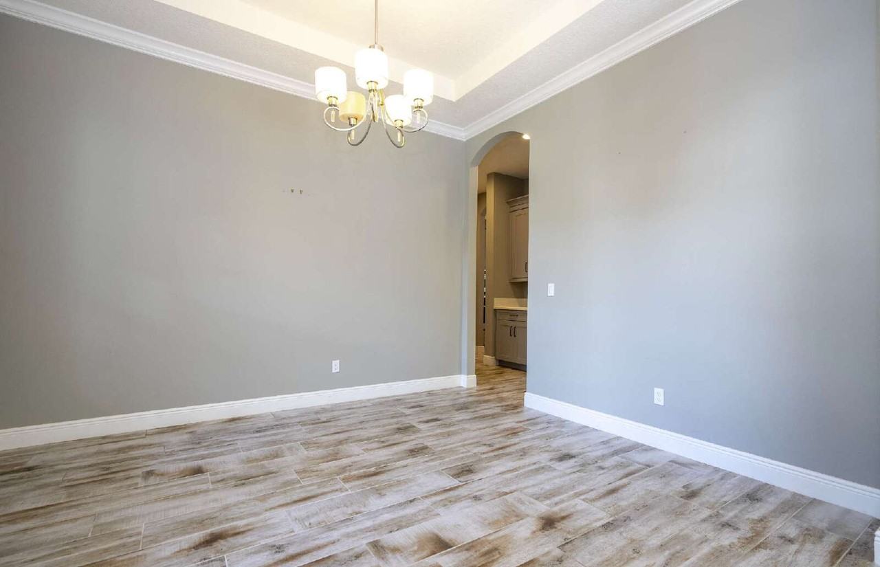 7573 Green Mountain Way - Photo 7 of 27