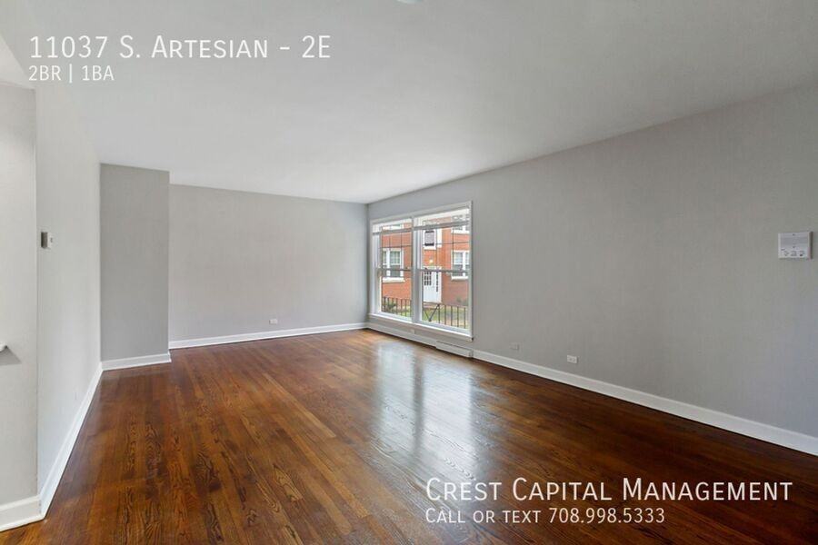 11029 S Artesian Ave #2E - Photo 4 of 10