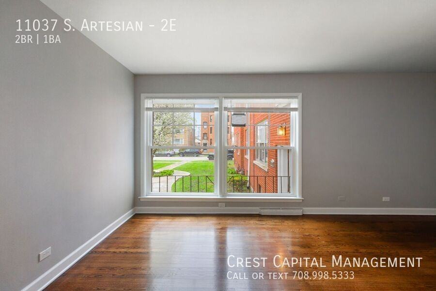 11029 S Artesian Ave #2E - Photo 5 of 10