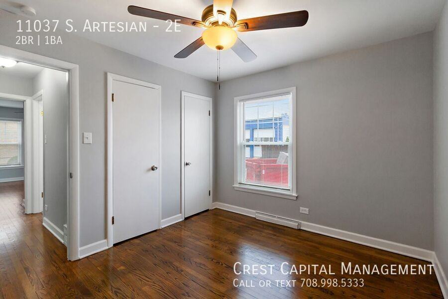 11029 S Artesian Ave #2E - Photo 6 of 10