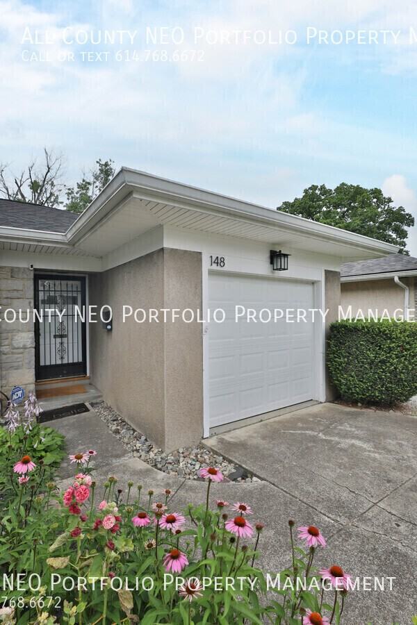 148 S Kellner Rd - Photo 2 of 38