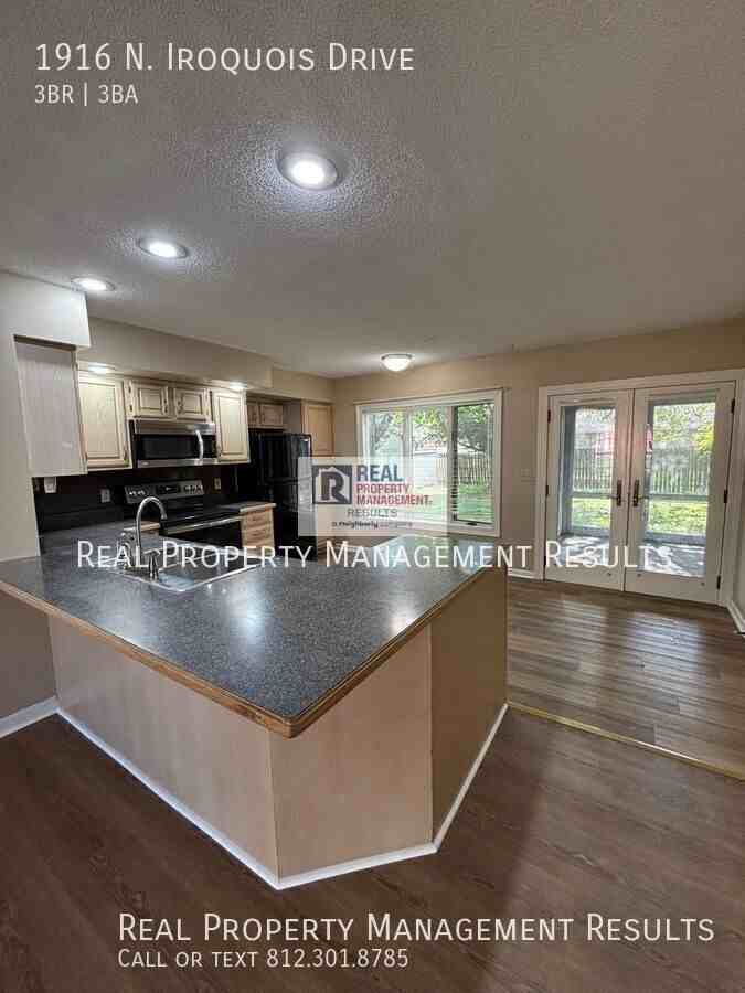 1916 N Iroquois Dr - Photo 4 of 21