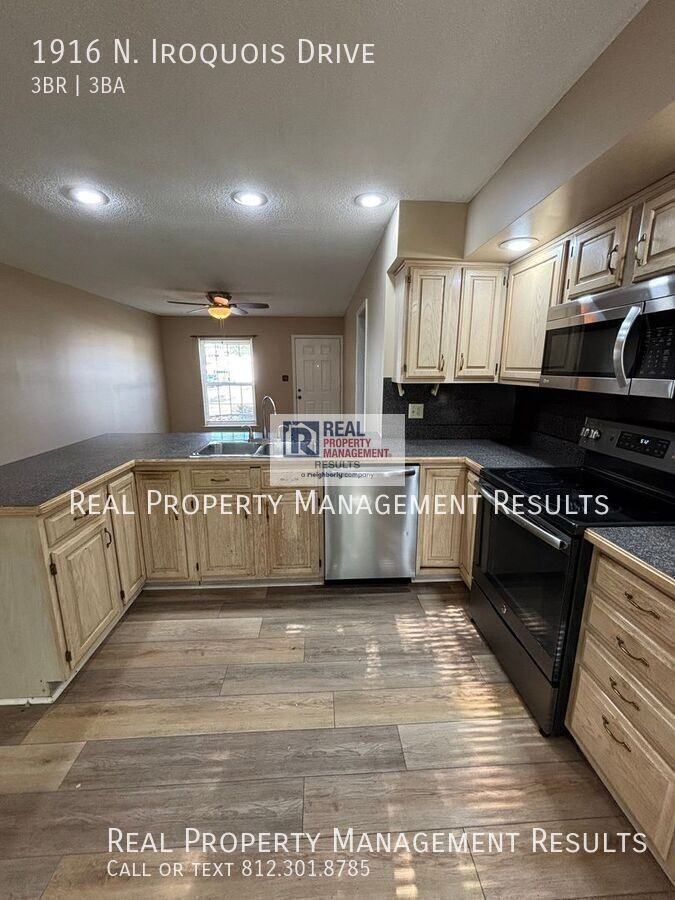 1916 N Iroquois Dr - Photo 6 of 21