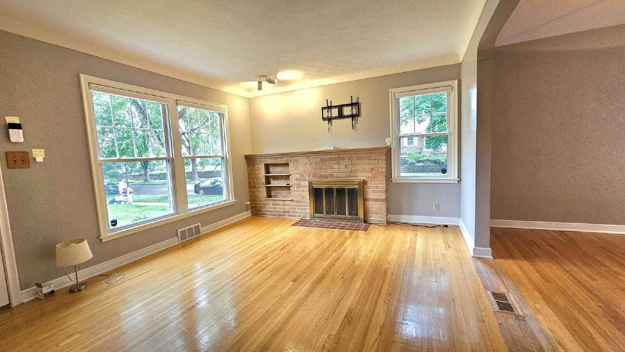 1242 Sargent Ave - Photo 6 of 17