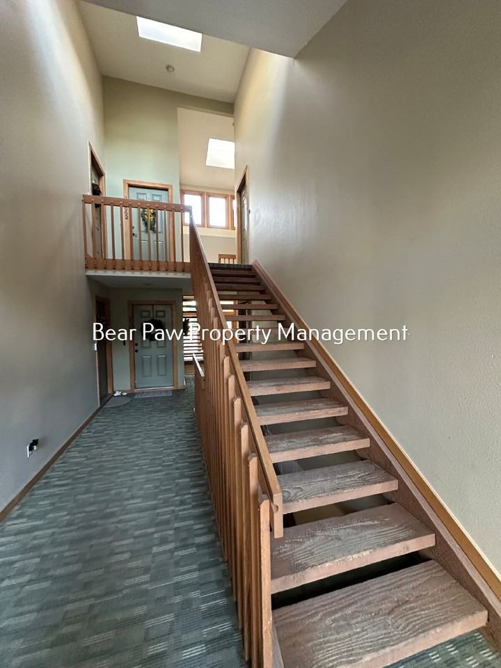 23666 Pondview Pl - Photo 2 of 19