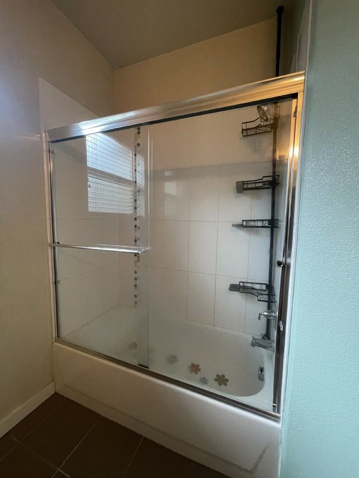 4409 Ne Killingsworth St - Photo 7 of 12