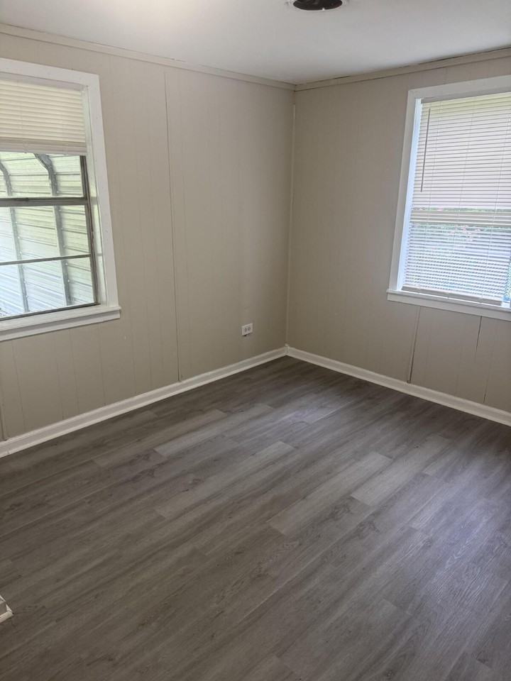 81 Blackwell Ln - Photo 7 of 13