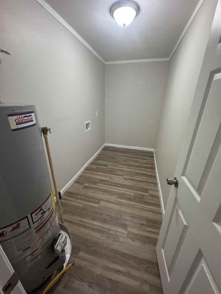 1700 Battle St W - Photo 5 of 12