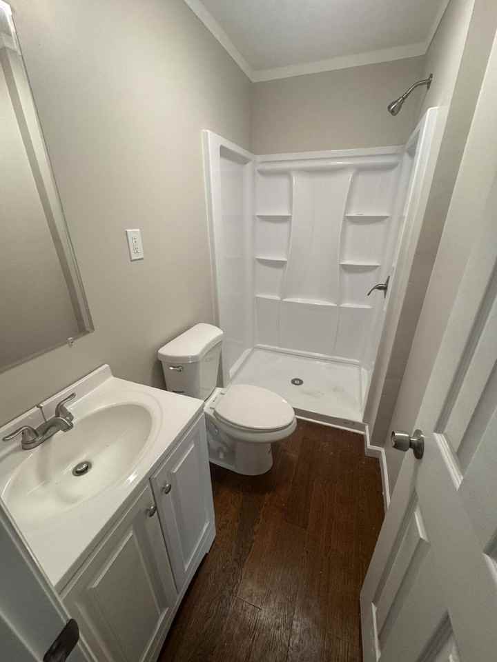 1700 Battle St W - Photo 6 of 12