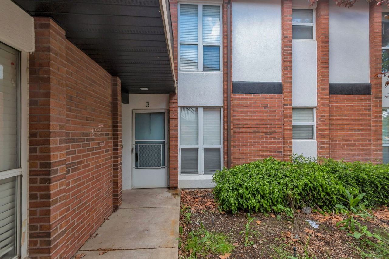 770 N Main St Apt 11 - Photo 4 of 16