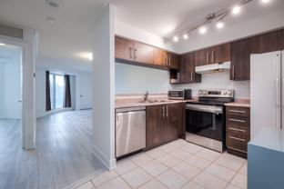190 Manitoba St #511 - Photo 1 of 1
