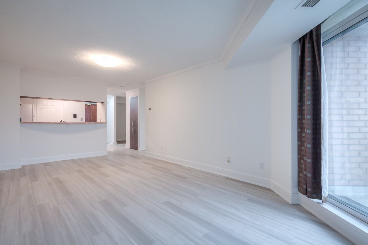 190 Manitoba St #511 - Photo 4 of 25