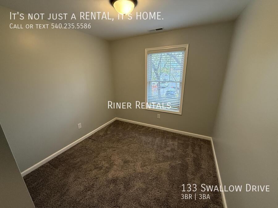 133 Swallow Dr - Photo 6 of 14