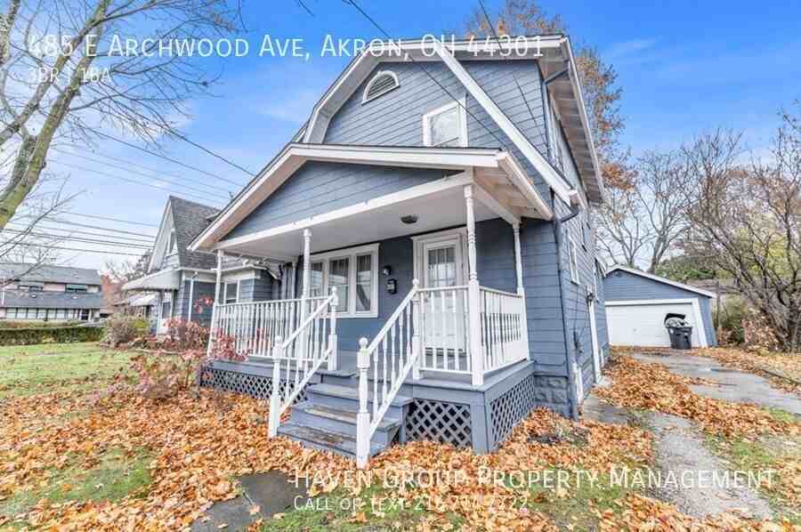 485 E Archwood Ave - Photo 2 of 21