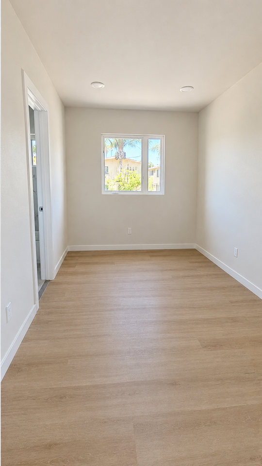 3950 S. HILLCREST DR., LLC - Photo 4 of 6