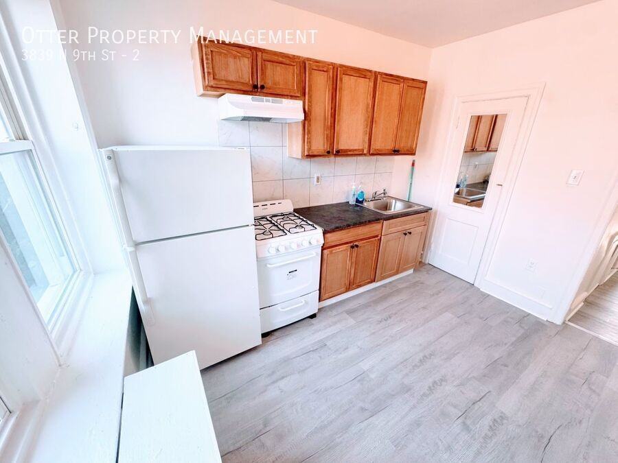 3839 N 9th St #2 - Photo 5 of 25