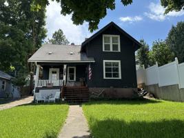 featured image of 514 E 10th Ave