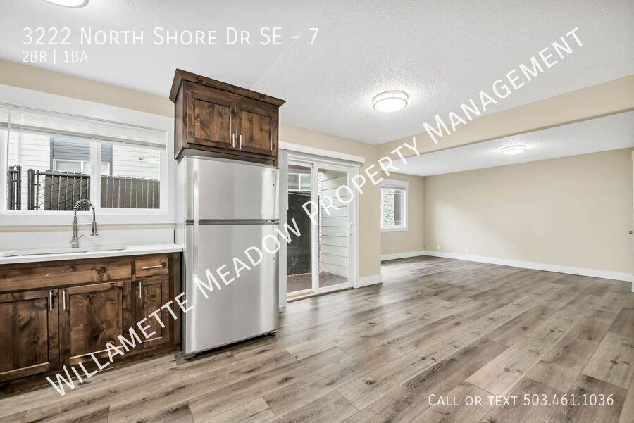 3222 N Shore Dr Se #7 - Photo 5 of 46