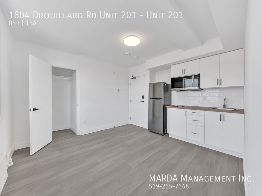 1804 Drouillard Rd Unit 201 #201 - Photo 4 of 18