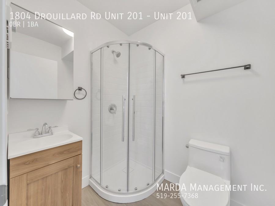 1804 Drouillard Rd Unit 201 #201 - Photo 5 of 18