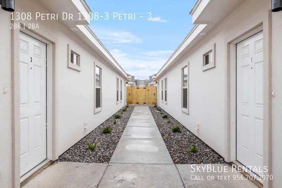 1308 Petri Dr 1308-3 Petri #3 - Photo 3 of 14