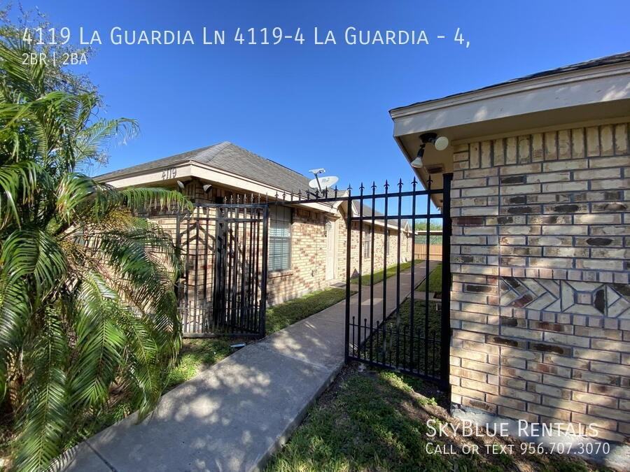 4119 W La Guardia Ln #4 - Photo 3 of 12