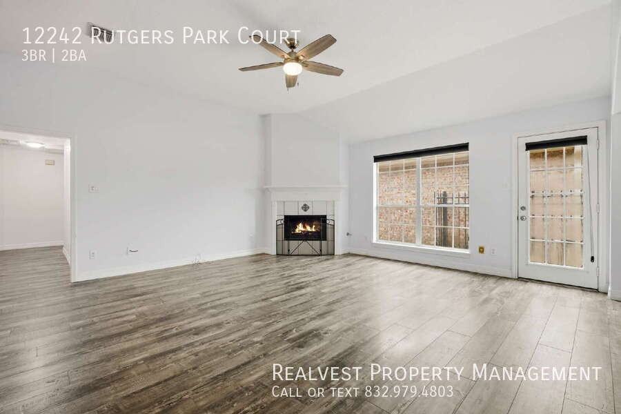 12242 Rutgers Park Ct - Photo 7 of 29