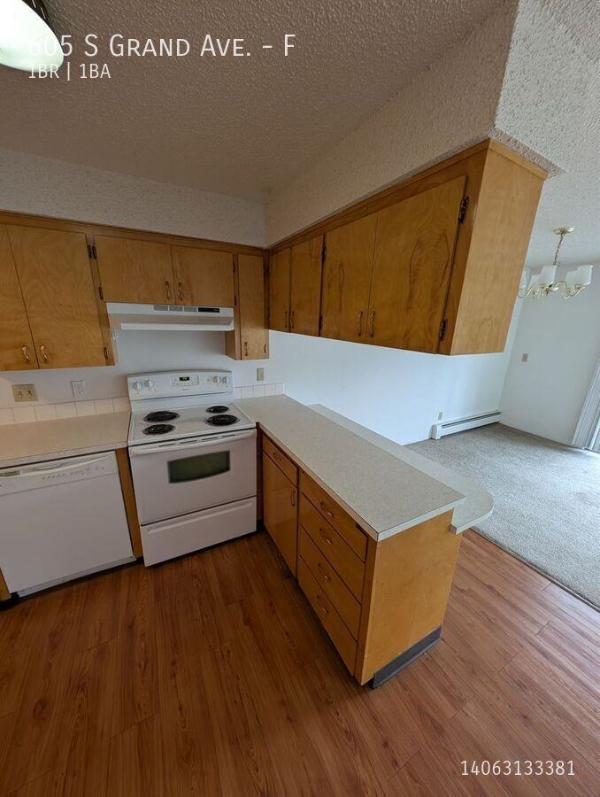 605 S Grand Ave #F - Photo 6 of 13