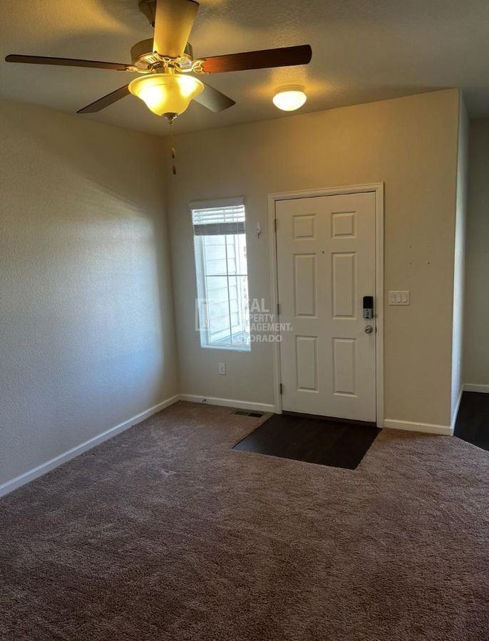 1437 Kansas Ave - Photo 2 of 17