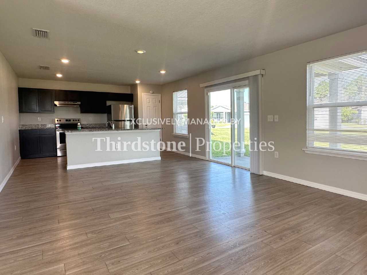1373 Tan Tara Trl - Photo 2 of 29