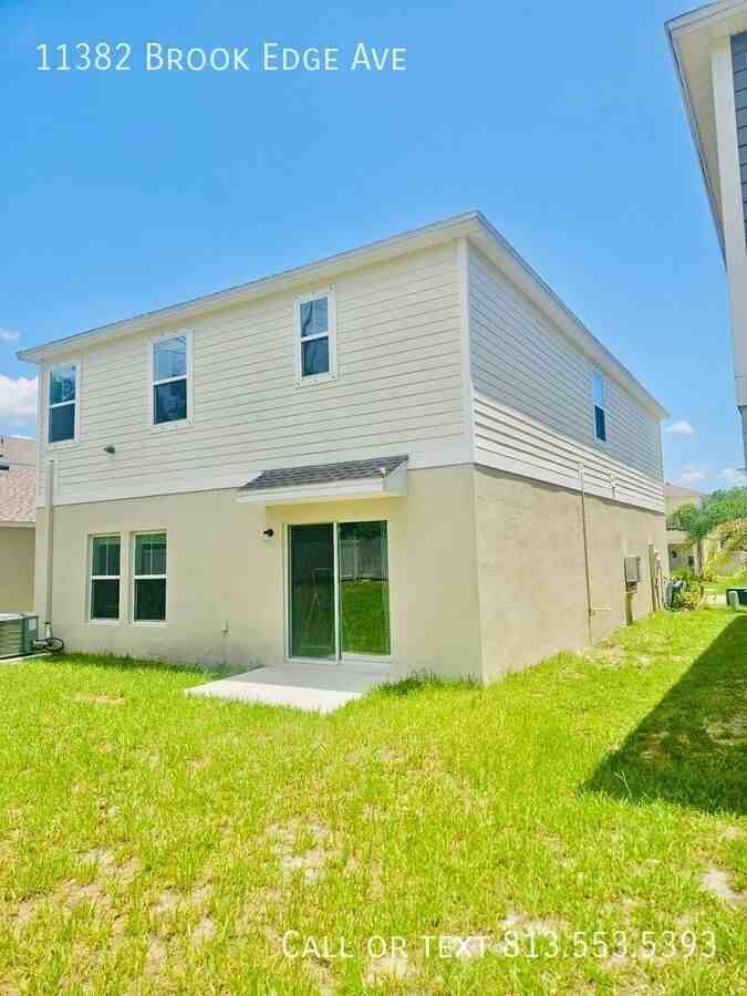 11382 Brook Edge Ave - Photo 7 of 50