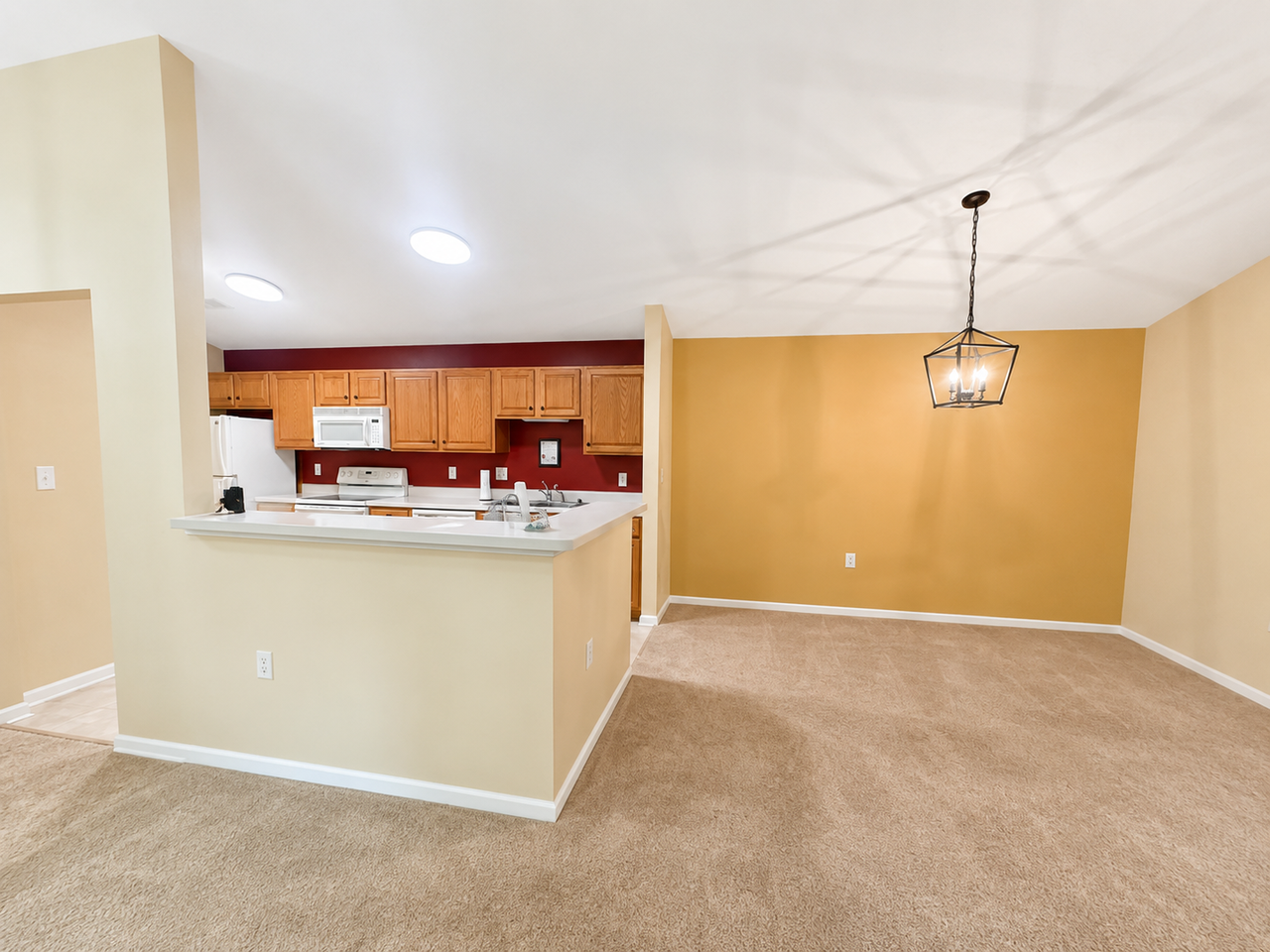 6500 Matalin Pl #310 - Photo 4 of 19