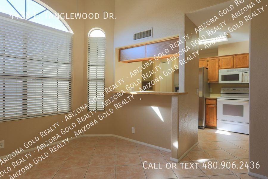 4428 E Tanglewood Dr - Photo 6 of 50