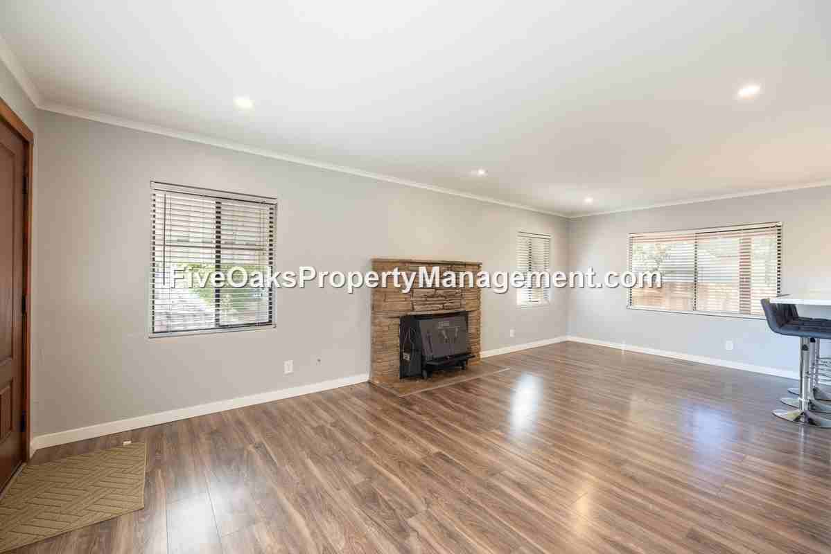 252 Folsom Rd #A - Photo 3 of 25