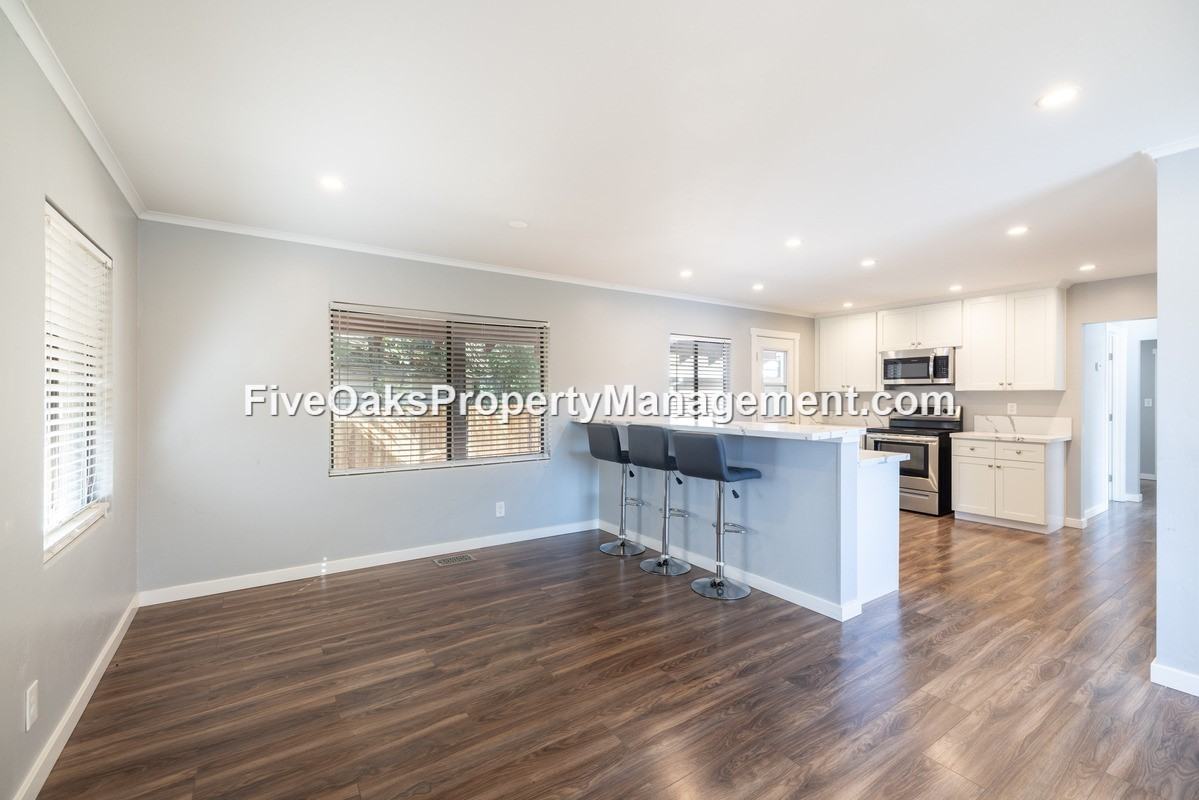 252 Folsom Rd #A - Photo 5 of 25
